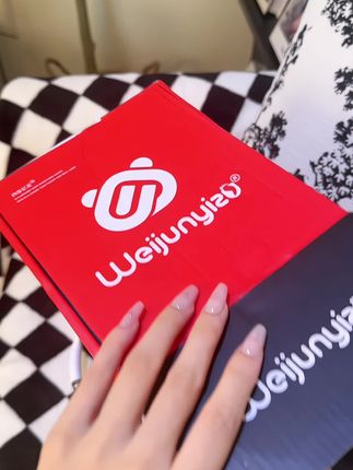 宝宝的第一双鞋你会选吗?三岁以前一定要穿机能鞋,好的机能鞋一定要这样选哈!#机能鞋#宝宝学步鞋#学步鞋 #高品质时尚童鞋