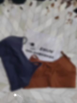 一款适合瑜伽,跑步,健身的运动背心,多色可选#运动背心#多色可选@ZXUV瑜伽服