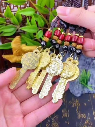 #时尚饰品 #钥匙扣 #文玩珠串 #汽车挂件 #挂饰挂件