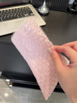 快快快,赶紧来薅#睫毛胶水 的大羊毛!#假睫毛 #眼妆 #彩妆工具