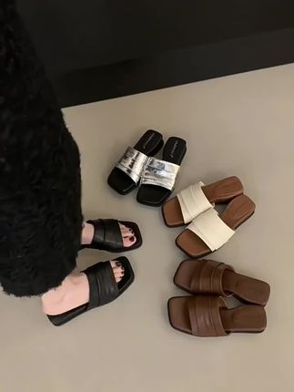 #沙滩凉拖 #女鞋 #夏季女鞋 #女凉拖 #厚底凉鞋
