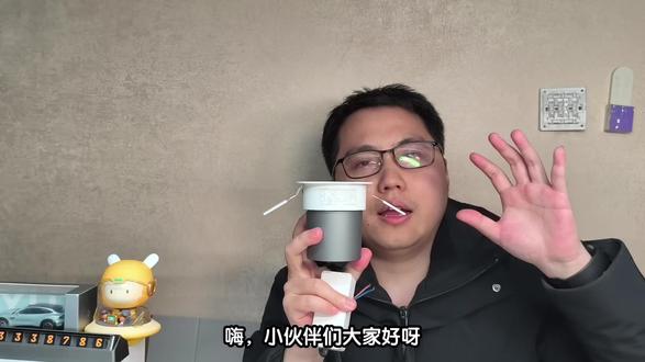 接入米家的领普智能筒射灯LD5。全光谱Ra97,0.29w 接入米家的领普智能筒射灯LD5。全光谱Ra97,0.29w待机
领普又出新的筒射灯了,这次主要是升级灯光素质,采用了普瑞芯片,全光谱+Ra97高显色指数,小米蓝牙mesh2.0,还有0.29w低待机功耗,比普通的筒射灯低一半。就是不知道现在价格多少,按照领普的规律来说应该是有一定性价比的。可惜这次没有带人在的版本,希望后面能加上
小伙伴们有用智能灯吗
#科技下一站 #313晒一晒 #小米 #智能家居 #数码科技