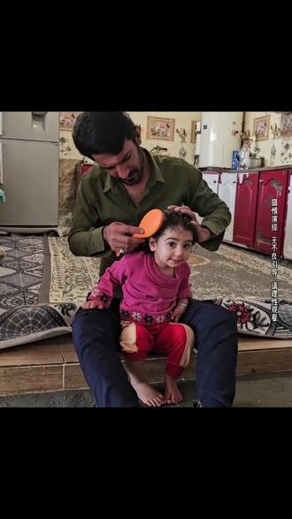 卢卡说为了稳定生活,不会同意婆婆留在家中闹事情,迟早把她赶走 #伊朗游牧民生活 #瓜子二手车