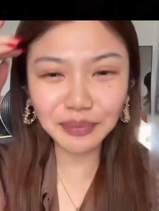 水滴形双眼皮贴你是我的神!再也不怕贴出来双眼皮会被眼尾吃掉了!直接扩宽眼尾放大双眼效果绝了#今日妆容 #平价彩妆 #双眼皮贴 #女大学生 #日常唠嗑