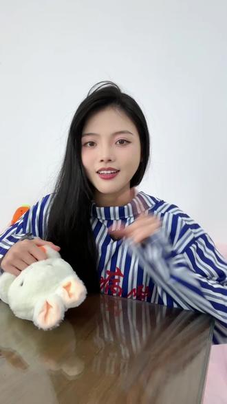 过年给长辈买的衣服不喜欢怎么办?来看看这些坑你踩了吗?
#给长辈买衣服 #给父母买衣服 #中年穿搭 #妈妈装 #穿搭技巧