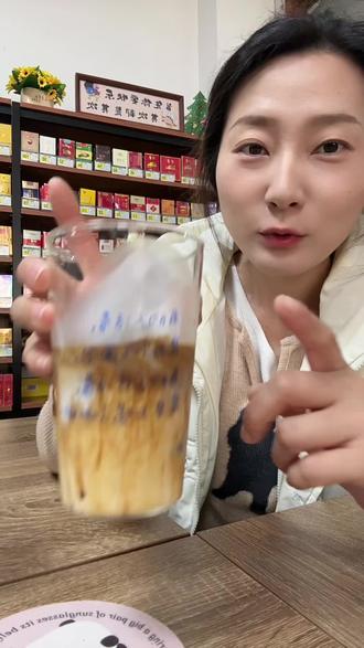 实现#小黄油美式 自由。就靠它啦#自制咖啡 #自制饮品