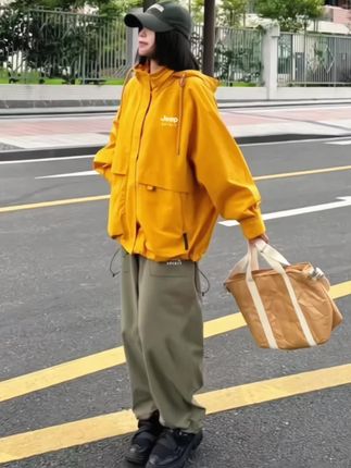 #冲锋衣 #出游穿搭 #旅行穿搭 #户外服装 #户外服装