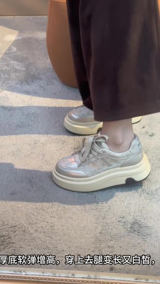 我的天哪,怎么可以这么美! 2026年新款达芙妮穿成自己喜欢的样子!下到15岁上到50加的姐妹都可以穿 !太美了!#有需要的老板抓紧联系 #精致女孩 #新品上新 #特别显白