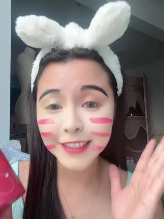 谁还在用卸妆辣眼睛,卸妆脸紧绷的啊?我早就用上国货之光温和不刺激的本泽马卸妆膏啦#卸妆膏温和不刺激 #平价好物