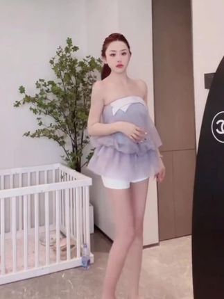 泰式小众高级感缎面拼接蝴蝶结网纱抹胸连衣裙女气质花苞蓬蓬短裙#休闲穿搭