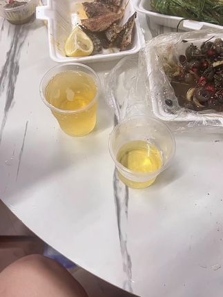 把我喝走了你有提成啊?😂😂😂