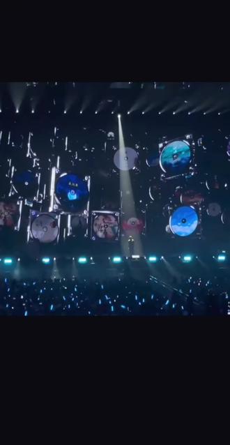 #演唱会回忆 #演唱会打卡 #徐良 军火商带着他的库存来轰炸我们这帮粉丝了