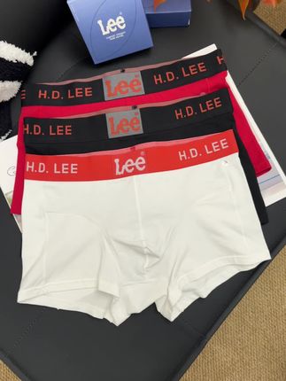 不管你是多有钱的富婆!都建议你给对象买这个Lee的内裤!真的巨好穿呀!棉质的料子透气性真的很好!#男士内裤 #男士平角裤 #Lee#面料柔软舒适 #贴身衣物