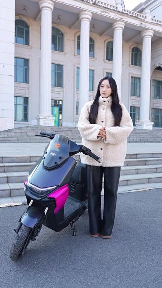 参数好看,体验拉满——雅迪冠能白鲨Ⅱ代 #雅迪冠能白鲨二代 #智能进化跃级高配 #智价比电动车 #雅迪电动车