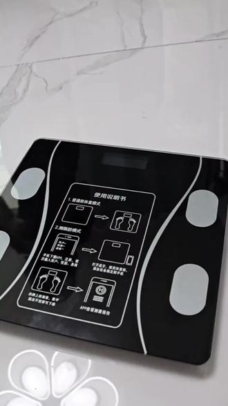 电子体脂称,连接手机App,数据一手掌握,充一次电可用数月,蓝牙连接,随时监控身体变化#电子秤 #体脂秤#体重秤#好物推荐
