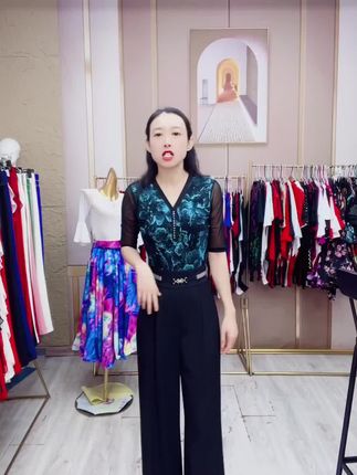 #舞蹈服#摩登舞#吉特巴#水兵舞广场舞@DOU+小助手