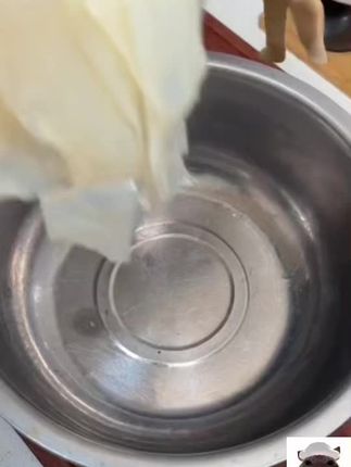 多次回购的宝鸡岐山宽擀面皮,劲道有嚼劲,香辣过瘾#太好吃了 #太香啦 #解馋 #擀面皮 #陕西美食@DOU+好生意 @DOU+小助手