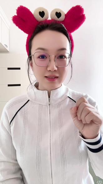 大家先看个视频,哈哈哈哈😂#偏口鱼博士 #抖音真实生活分享计划 #抖音小助手