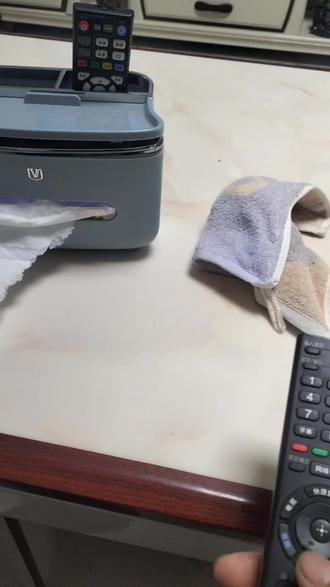 手把手教你维修电视机遥控器,简单的故障处理。