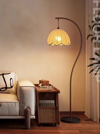 妃饰落地灯客厅沙发旁高级感法式中古风卧室床头氛围灯民宿复古灯 #家居软装搭配 #落地灯#发式复古灯#床头氛围灯#床头灯