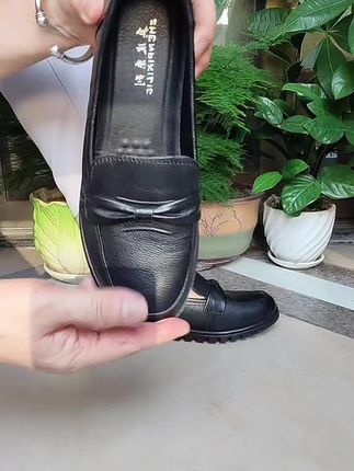 #软底软面穿上超舒服 #防滑耐磨 #舒缓解压 #一双好鞋 #一脚蹬皮鞋 @抖音电商小助理