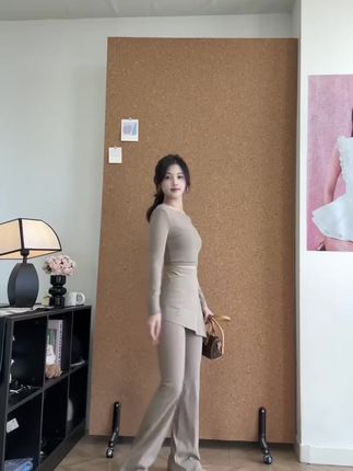 #好物推荐 Ackdcs假两件瑜伽服上衣女秋冬款带胸垫运动T恤网纱长袖健身套装#瑜伽服 #健身套装 #运动套装