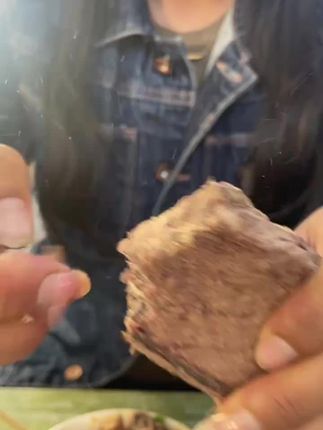 西藏姐妹自己创业做牛肉干,自己家的牧场自己家的牦牛肉干,吃的放心#牦牛肉#拉萨