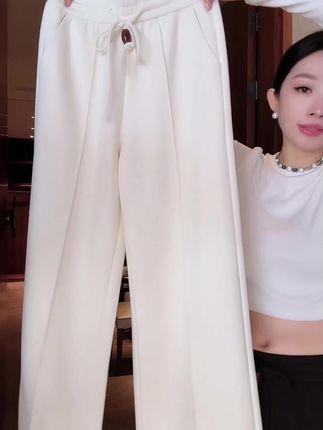 杨圣坤2025新品蚕丝羊绒混纺高级感休闲松紧腰百搭直筒裤#穿搭女神范 #超美搭配 #直筒裤 #高级感