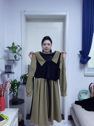 男人喜欢漂亮的脸蛋 女人喜欢好听的情话 于是女人化妆男人撒谎 所以你告诉我何为真爱#好好爱自已❤❤