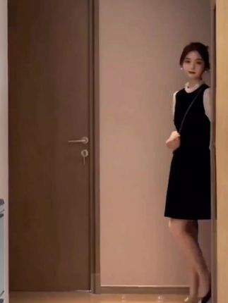 法式高级感假两件黑色连衣裙子春秋装2025新款大码茶系搭配一整套 #每天穿搭分享 #黑色系穿搭