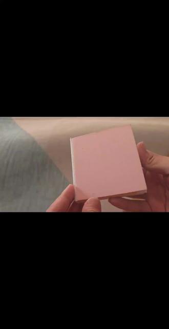 用闲暇时间培养一个让自己静下心来的小爱好,画的过程真的太治愈啦#翻翻乐 #丙烯画 #画画