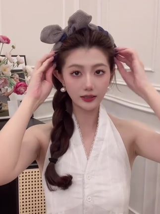 甜甜美美,可可爱爱的#网红发饰 #爱了爱了 #࿆甜࿆美࿆女࿆孩࿆ #头饰搭配 #发箍这样戴好美