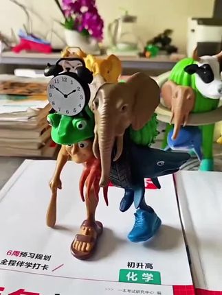小侄子竟然能说出所有人物名字,都不知道他怎么记住的 奇奇怪怪的融合手办,全部拆快吧! 瞧我重新融合的#山海经手办 太帅了,普通版,你们更喜欢哪个呢#国外山海经 #外国山海经 #tungtungsahur #手办