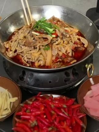 来来来一锅端价格不贵吃的实惠
