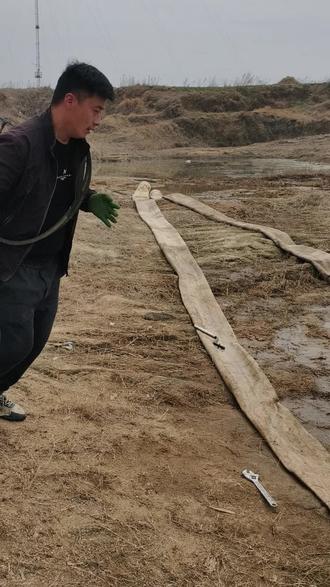 单缸柴油机带2台8寸泵每小时800立方