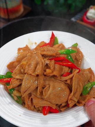 这是一道比肉还要好吃的大豆耳,吃起来既有肉的口感,又有黄豆的豆香,真的比大鱼大肉还要好吃#大豆耳#下饭菜