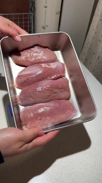 Vlog👩🍳盐水鸭胸 5分钟搞定干净晚餐
好吃推荐!
#宅家抖出好食光 #减脂餐 #盐水鸭 #干净饭