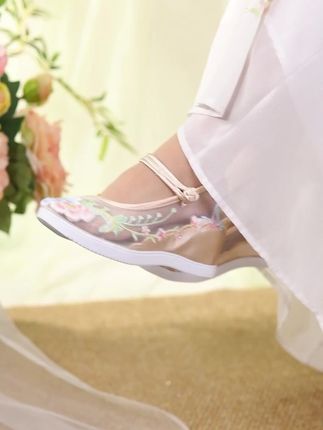 复古中国风布鞋 坡跟增高茶艺师女鞋 #民族风绣花鞋 #国风绣花鞋 #透气布鞋 #手工绣花鞋 #汉服鞋