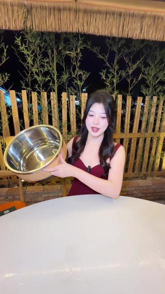 烤鱼我就吃得多了木桶鱼,我还真是第一次!云贵川的酸汤鱼🐟~香啊#香石木桶鱼#惠州美食#惠州木桶鱼#地道美食 #惠州吃喝玩乐@香石·木桶鱼(金山湖店)