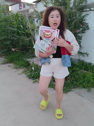 三天美白,三十天正装试用,三十天之内刷不白你的牙齿,清新不了你的口气,直接全额退有运费险,《49元9拍一发五送一支牙刷》#崭白美白清新牙膏
