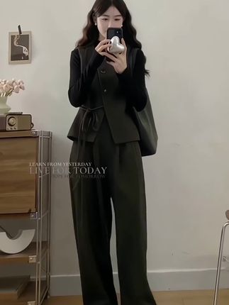 @DOU+小助手