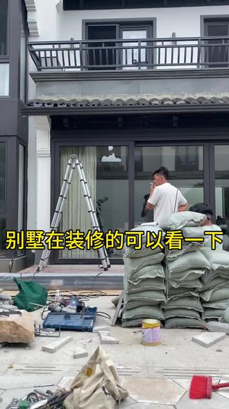 杭州别墅装修的看过来 中式合院安装上遮阳棚真的太美了,#别墅遮阳 #院子遮阳 #雨棚施工现场实拍 #创作者中心 #创作灵感