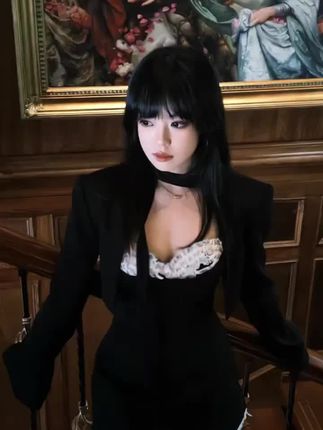 #御姐风 #秋季穿搭 #纯欲天花板 #女装穿搭