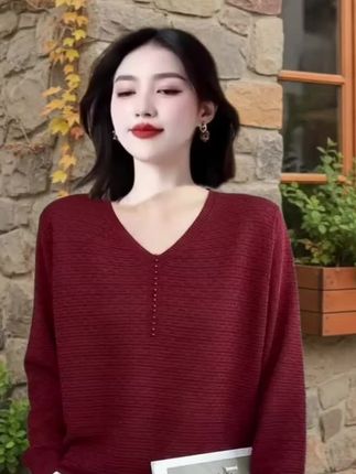 #早秋高智感职场穿搭 #早秋穿搭三分钟出门不是梦 #了解衣服穿搭才能更出彩 #洋气减龄 #谁穿谁好看系列 @抖加🔥上热门🔥dou+🔥热点宝