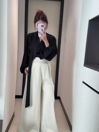 decision2025新款女法式设计感宽松飘带V领衬衫气质高腰显瘦阔腿长裤套装