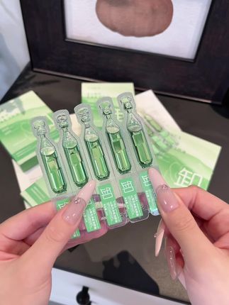 卸妆油也有这种次抛的了!出门玩在也不用带瓶瓶罐罐的卸妆水了,一次一支真的贼方便!#次抛卸妆油#卸妆油#购物分享#平价好物#学生党好物推荐