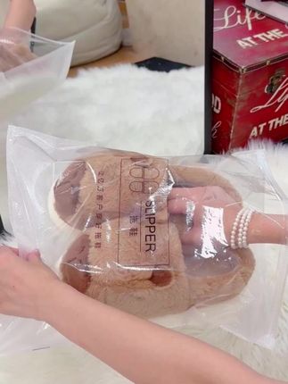 冬天宝宝脚暖和,妈妈才放心! 冬天孩子脚丫子怕冷?这款软底、厚实又暖和的小鞋子来救场啦!