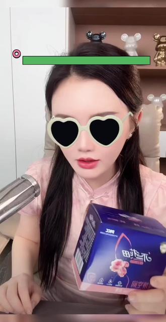 女生那几天是真的难受,又没有黏腻不说,量多还容易侧漏。现在用上不二花田卫生巾,轻薄透气不说,还是棉柔表层,亲肤舒适,晚上睡觉也不担心侧漏问题了,真的省心不少!