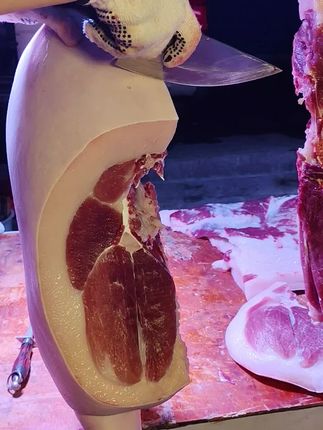 本地土猪肉,大家切下来这坨肉有多少斤,#放心肉