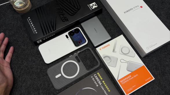 指纹解锁秒解变秒崩?实测小米17 Pro钢化膜!新机贴膜避雷指南!#小米手机 #数码科技 #小米17pro #小米17pro钢化膜 #手机壳